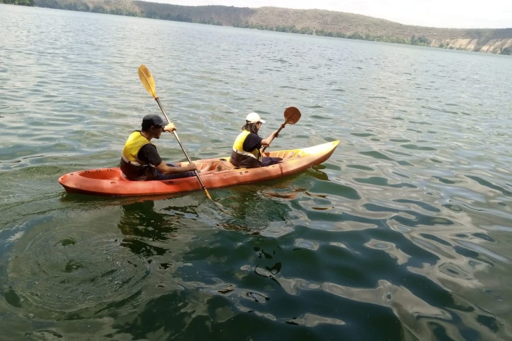 lake-chala-hike-and-canoeing-day-trip-2