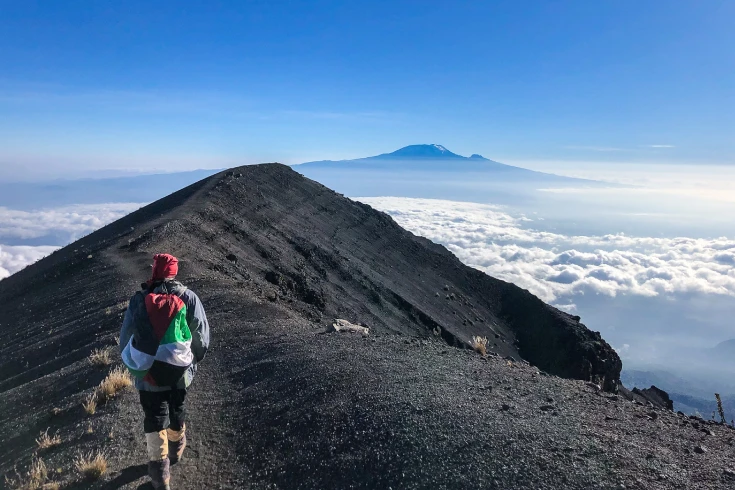 mount-meru-day-trip-1